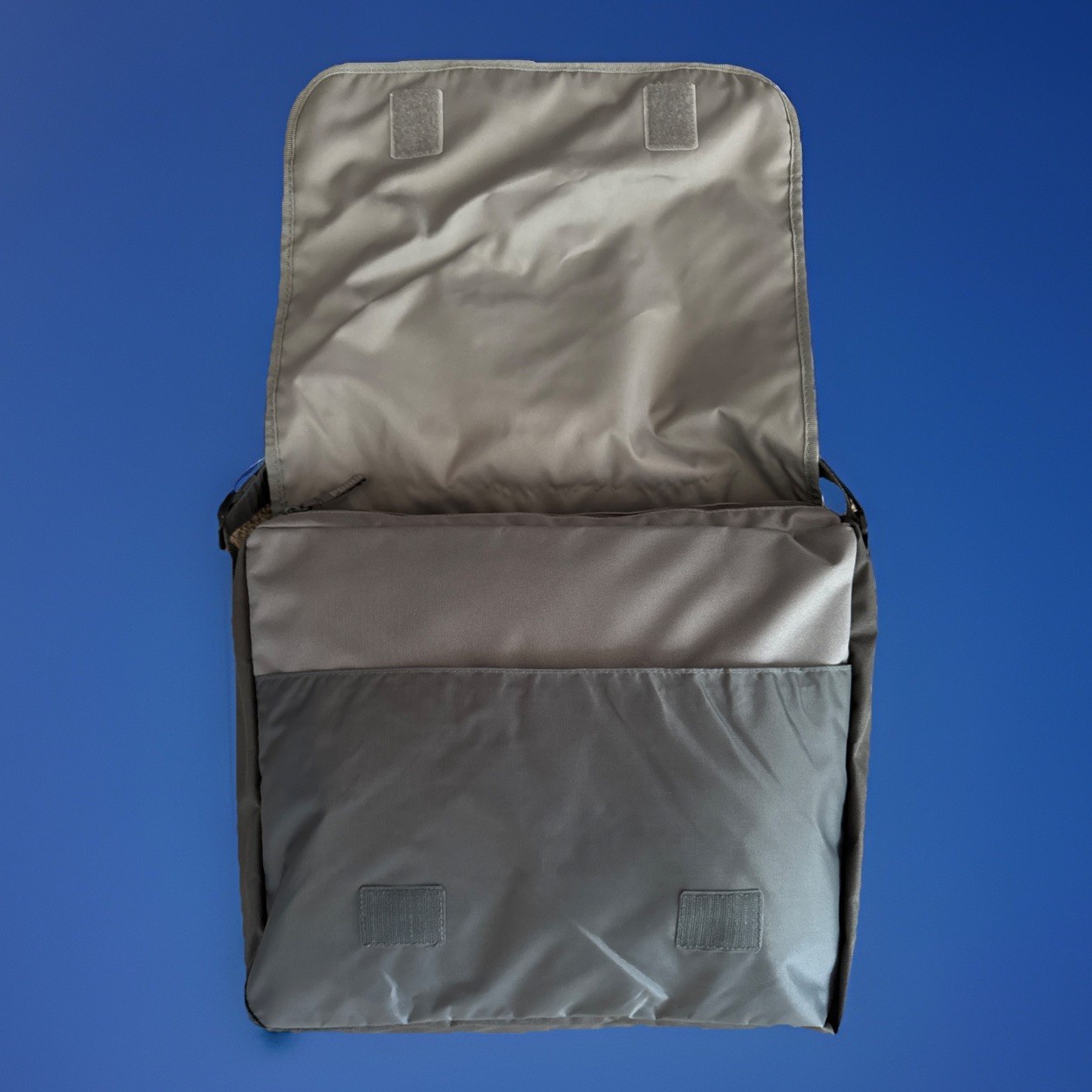 16″x12″x5″ PUMA Lightweight Messenger Shoulder Crossbody Bag 41cmx30cmx13cm