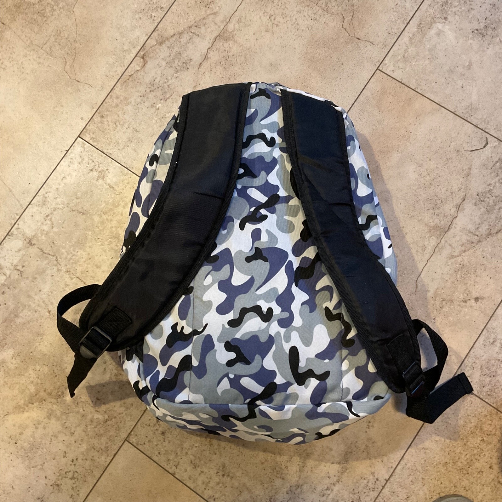 Camouflage Backpack Book Bag Zippered Pockets Unisex Lightweight Blue Gray READ