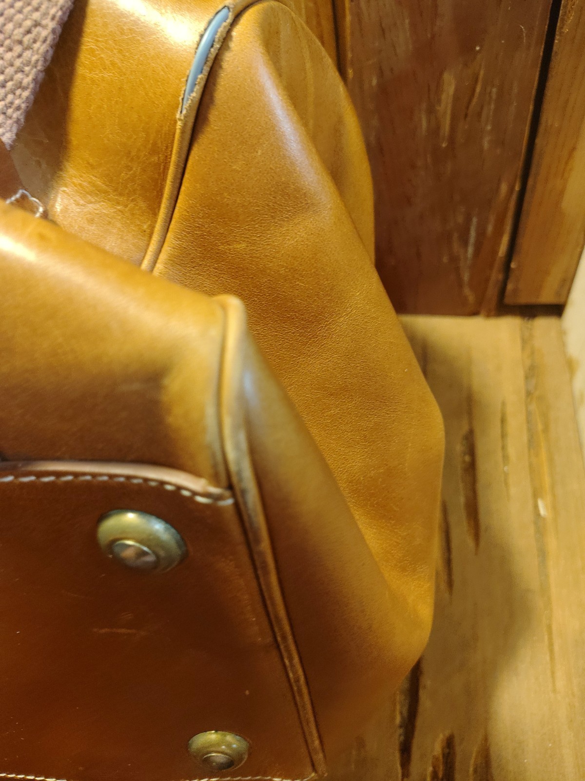 Vtg Express French Country Full Grain Leather Duffle Tack Bag Distressed Look