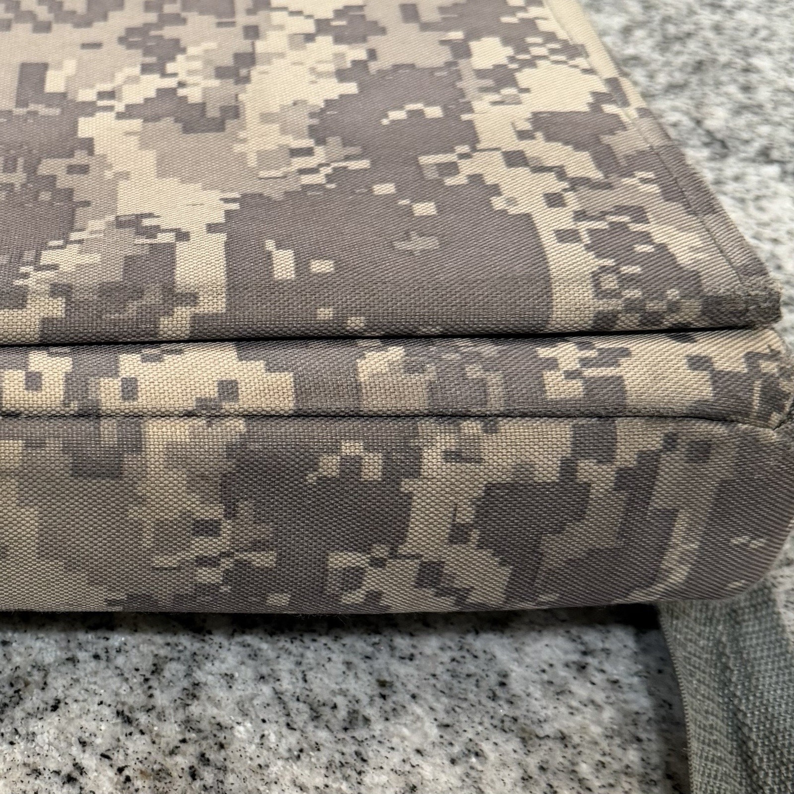 Digital Camo-Tactical/Utility-Mlt-Pocket-Military Range Laptop Case Shoulder Bag