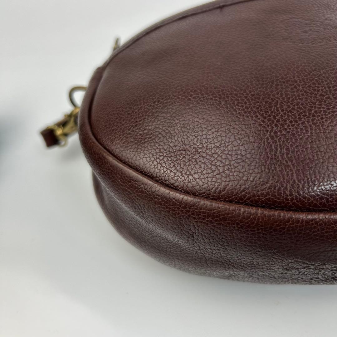 IL BISONTE Oval Leather Shoulder Bag Logo Embossed Brown