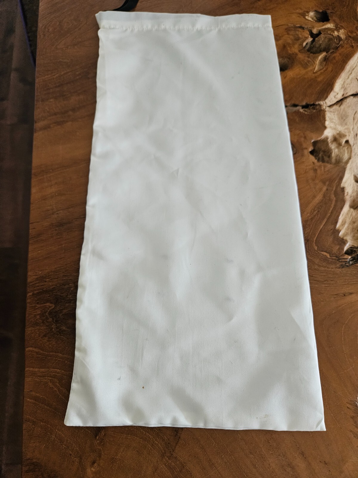 GUCCI AUTHENTIC WHITE SATIN LOGO DUST BAG