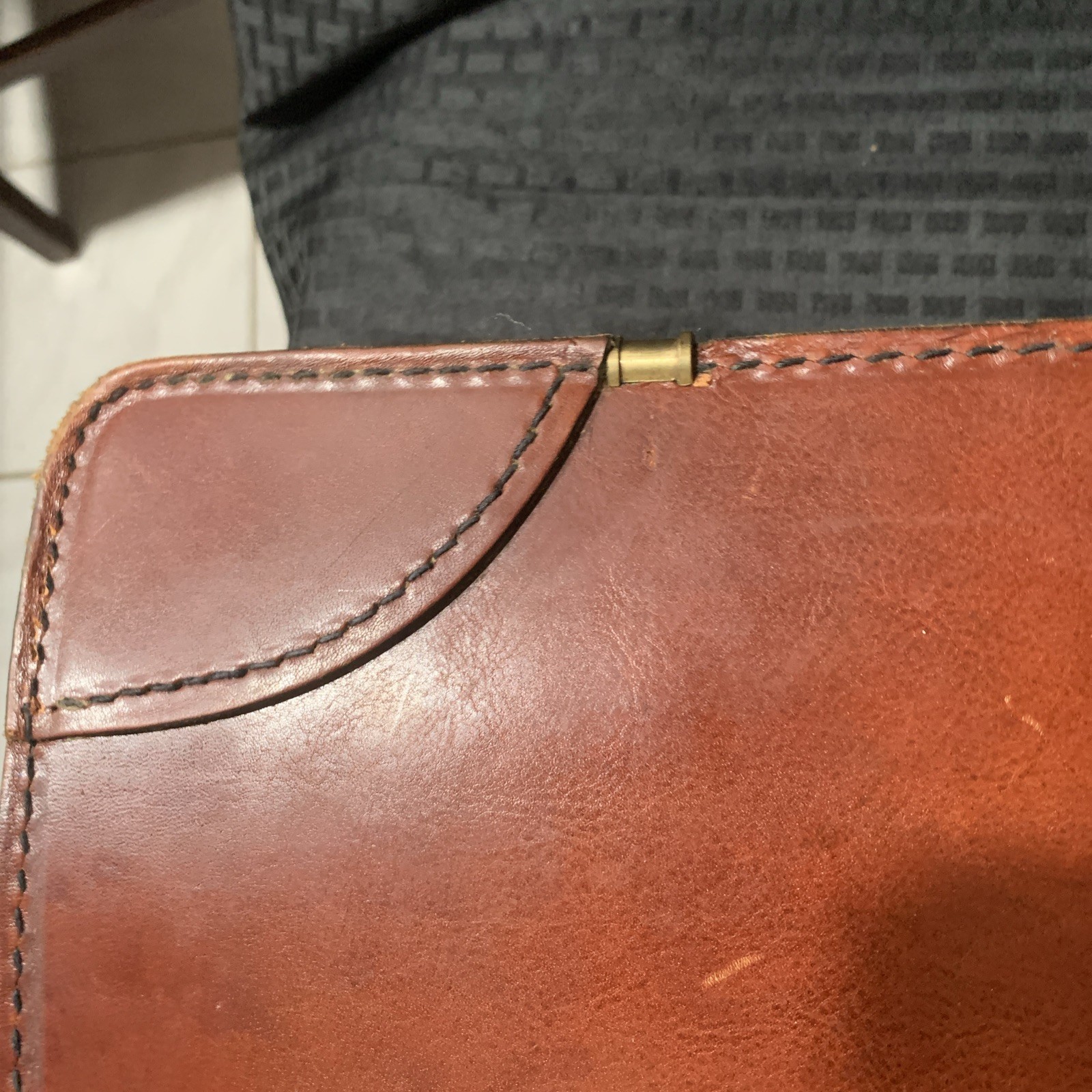 Vintage Leather Presto Lock Attache Briefcase – Top Open