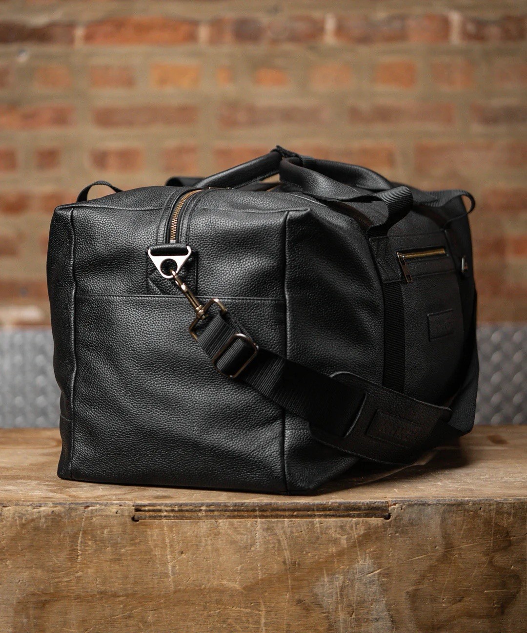 KNKG HERITAGE LEATHER DUFFEL MEDIUM 46L