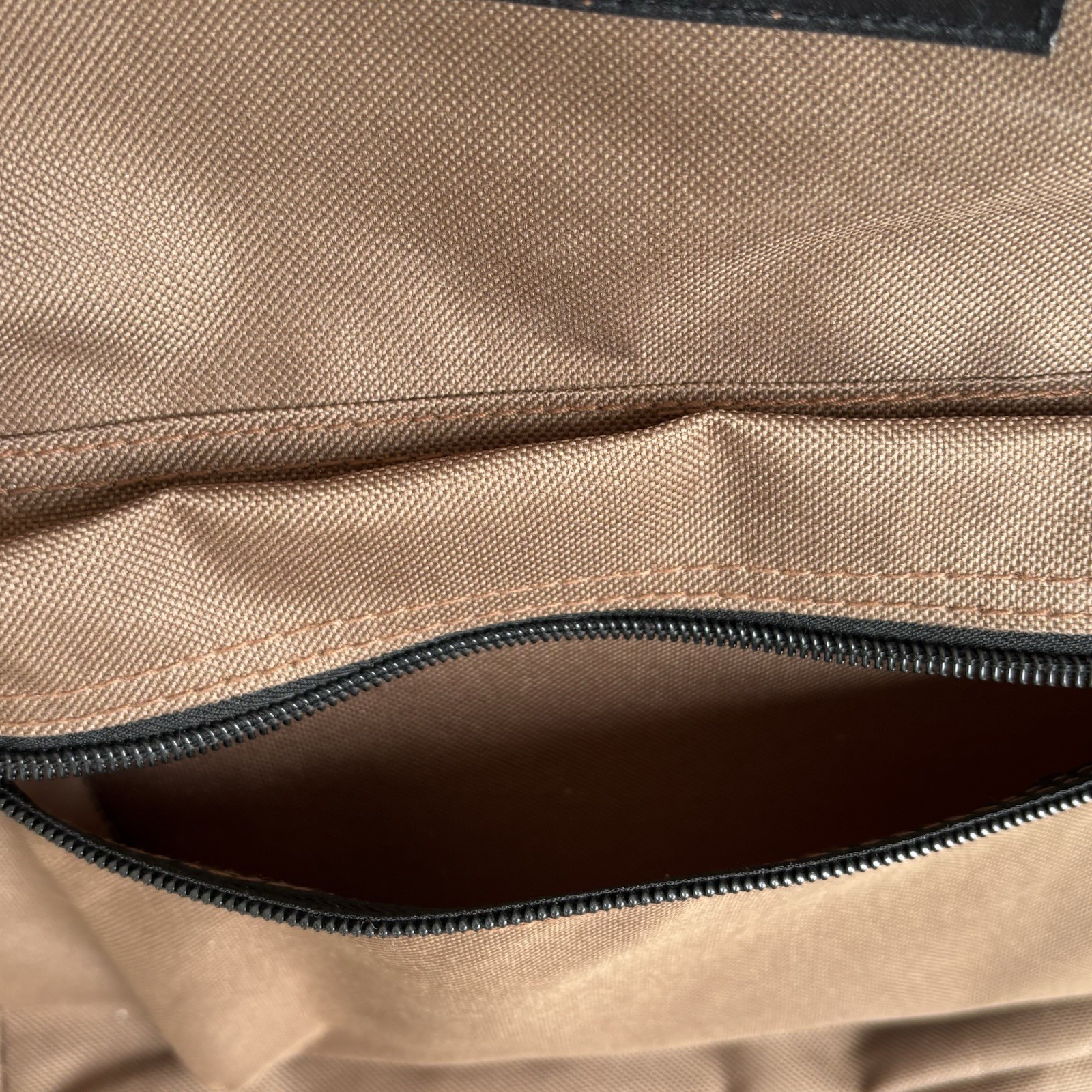 Everest Unisex Basic 15″ Backpack BROWN