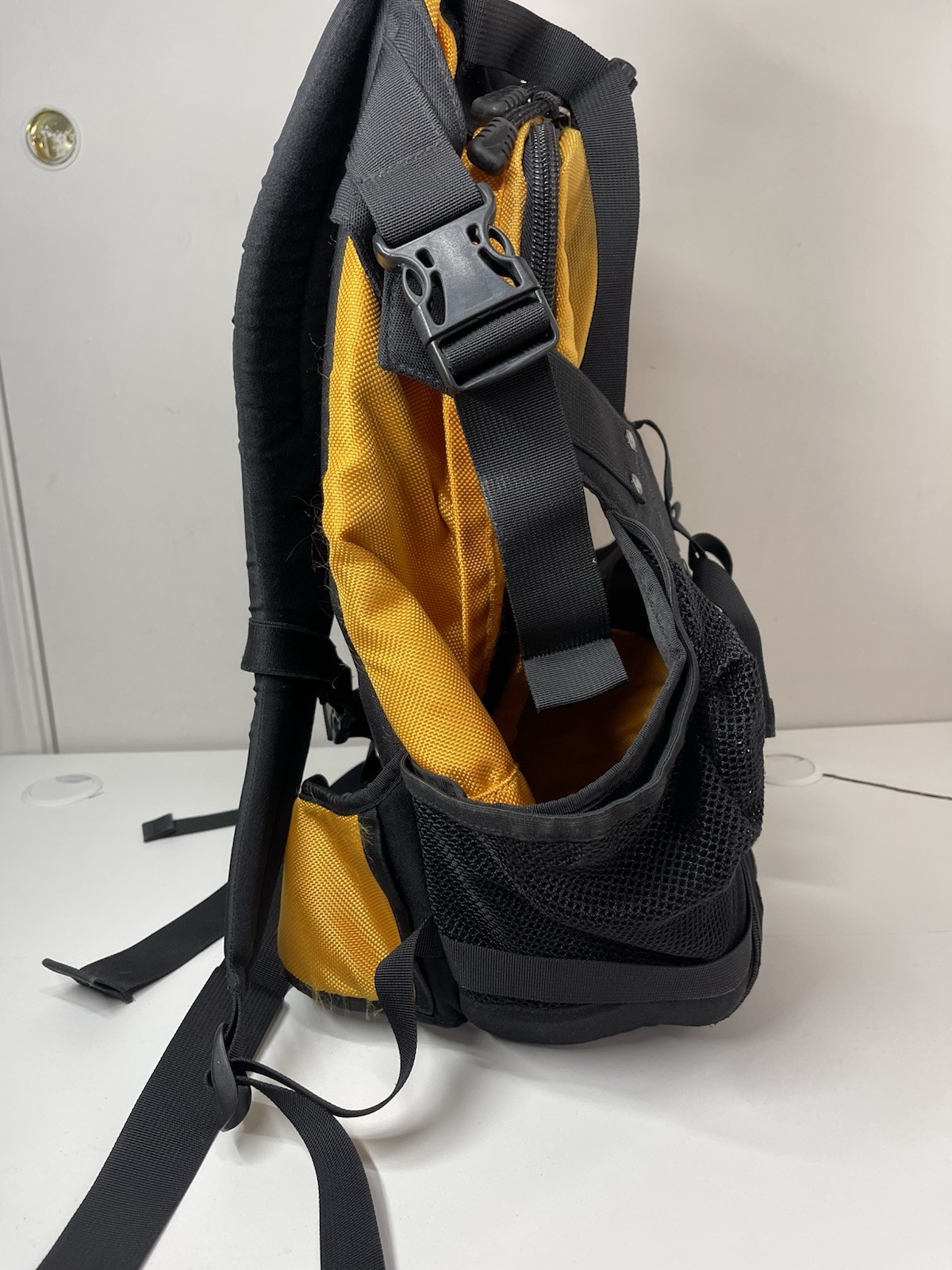 Rare Vintage Black Yellow Oakley Software Backpack Gorpcore Military