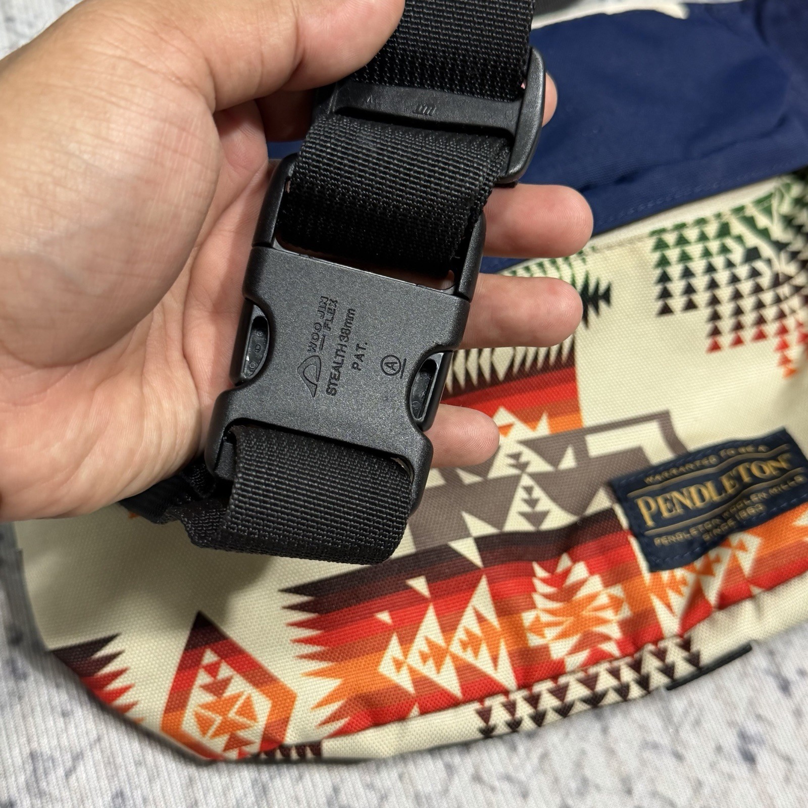 Pendleton Woolen Mills Waist Pack Hip Bag Aztec Geometric Print Cordura Fabric