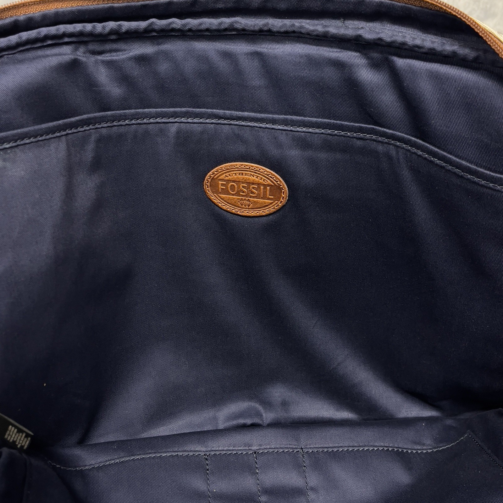 Fossil estate document Messenger Bag Shoulder Bag Leather Handles Twill Leather.