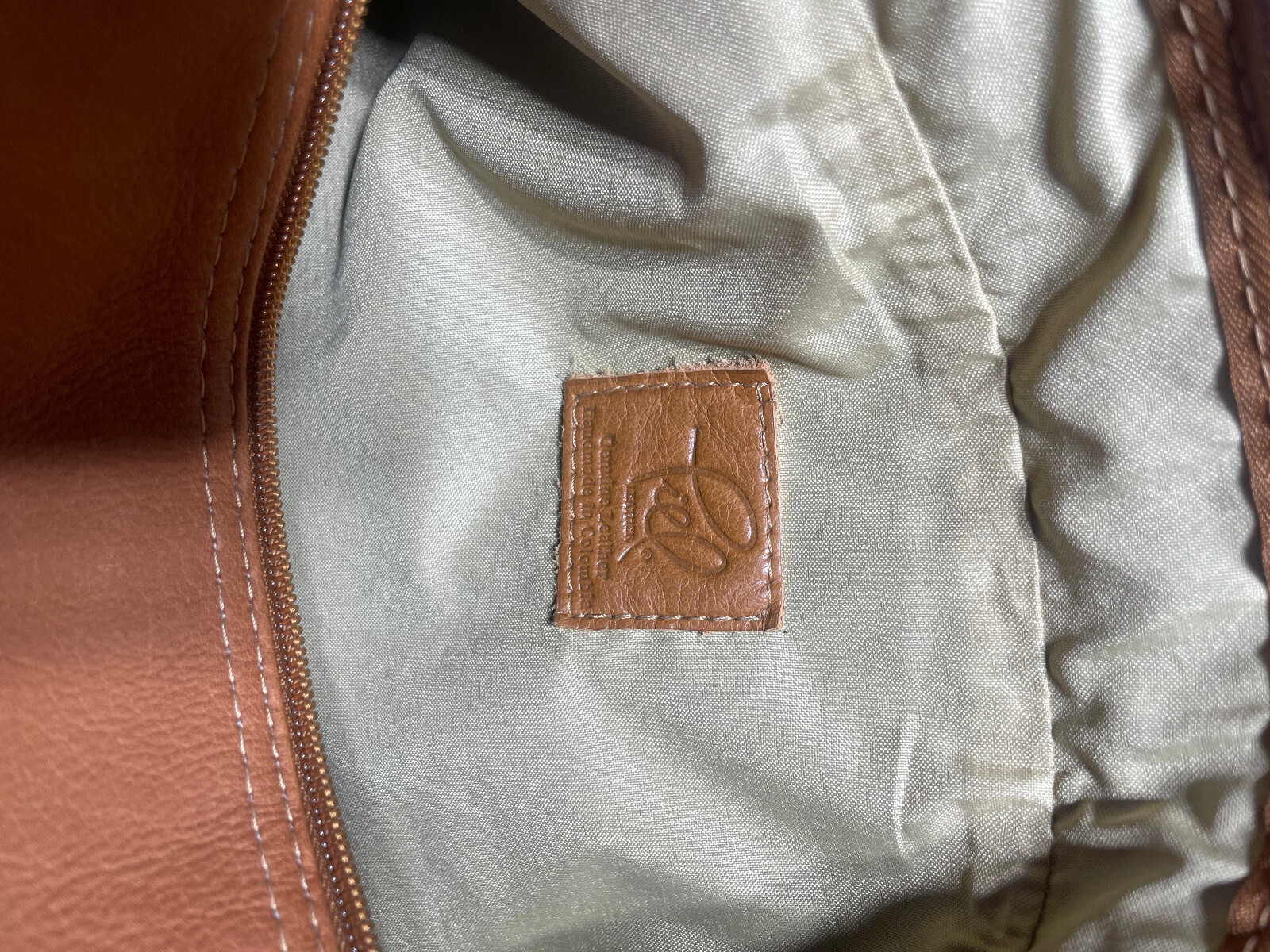 LEATHER DUFFLE BAG/WEEKENDER BAG, HANDMADE IN COLOMBIA