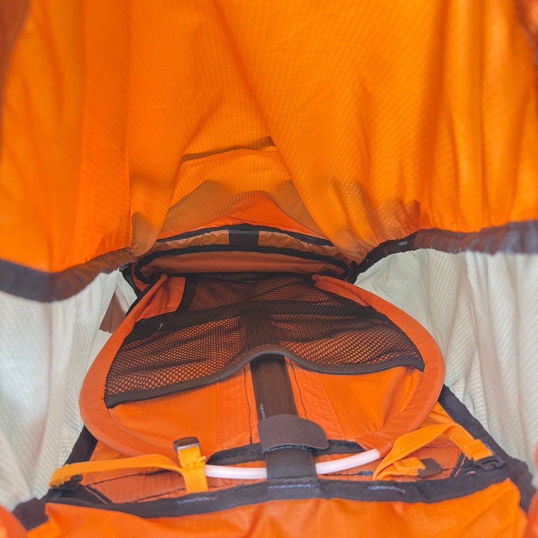OneSize Orange Aarn Marathon Magic 22 Hard to Get Nylon Bag Storage Used 2NDG-0