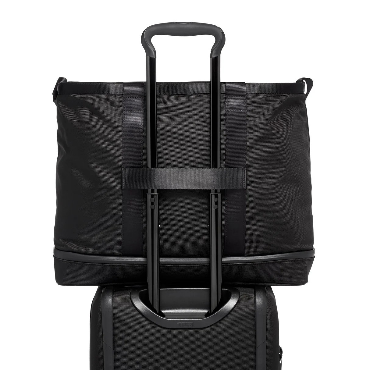 NEW TUMI Alpha 3 Carryall Tote Black 2203152 FXT Ballistic Nylon Business
