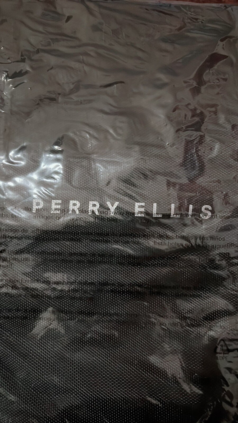 Perry Ellis-“Black Duffle Gym Bag”- Travel Luggage Carry On-(NEW WITH TAGS)