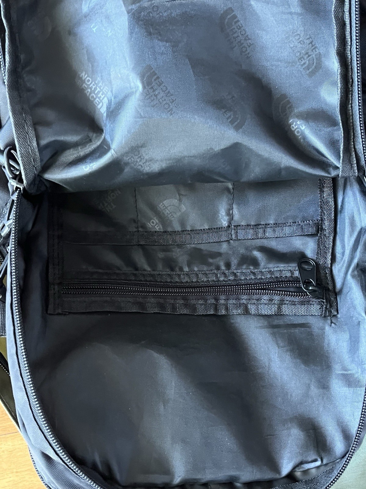 The North Face Electron-40 Vostok Backpack Green Daypack Outdoor & School