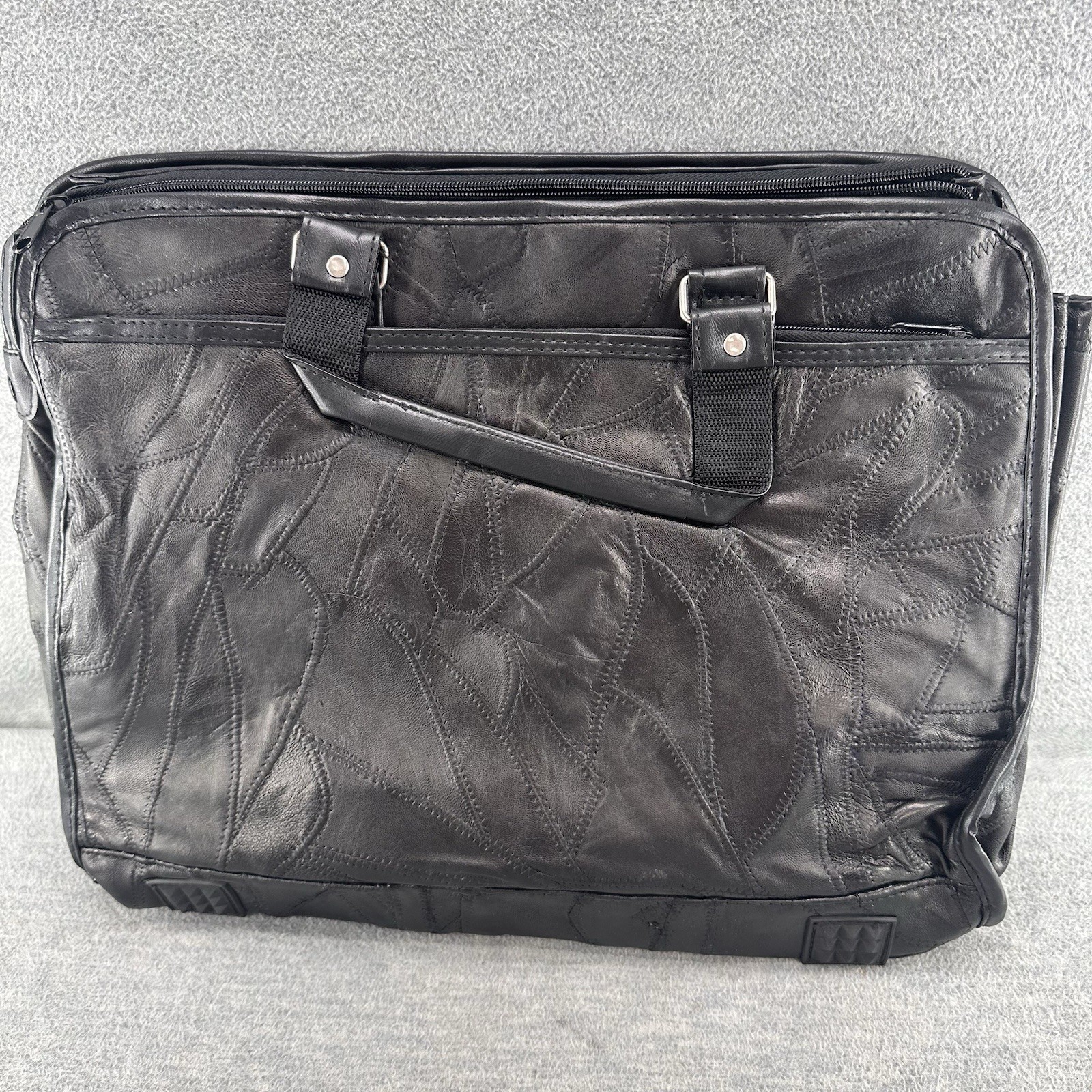 MAXAM – Genuine Lambskin Leather Briefcase 16″ PU2