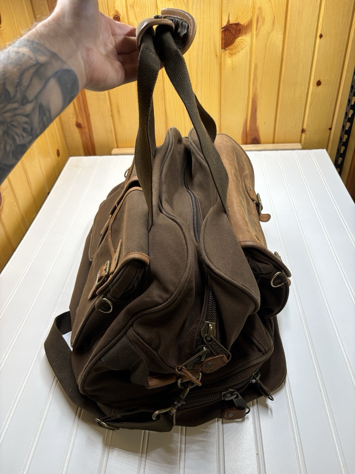 Cabelas Brown Canvas & Leather Large/XL Duffle Bag Fishing Hunting Camping 21”