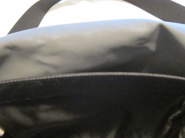 Timbuk2 XS CLASSIC MESSENGER BAG Water Resistant – Black