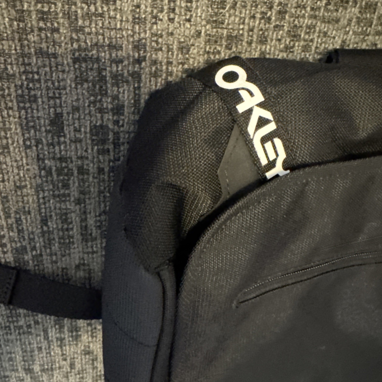 Oakley Tactical Field Gear Black Laptop Shoulder Messenger Carrier Bag 16×12