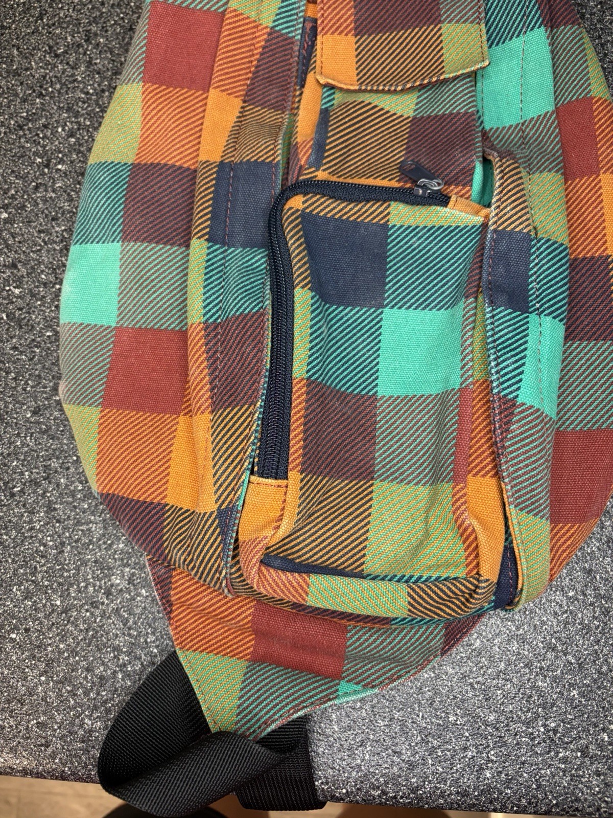 KAVU Plaid Multicolor Sling Bag Crossbody Adjustable Strap Zip Pockets