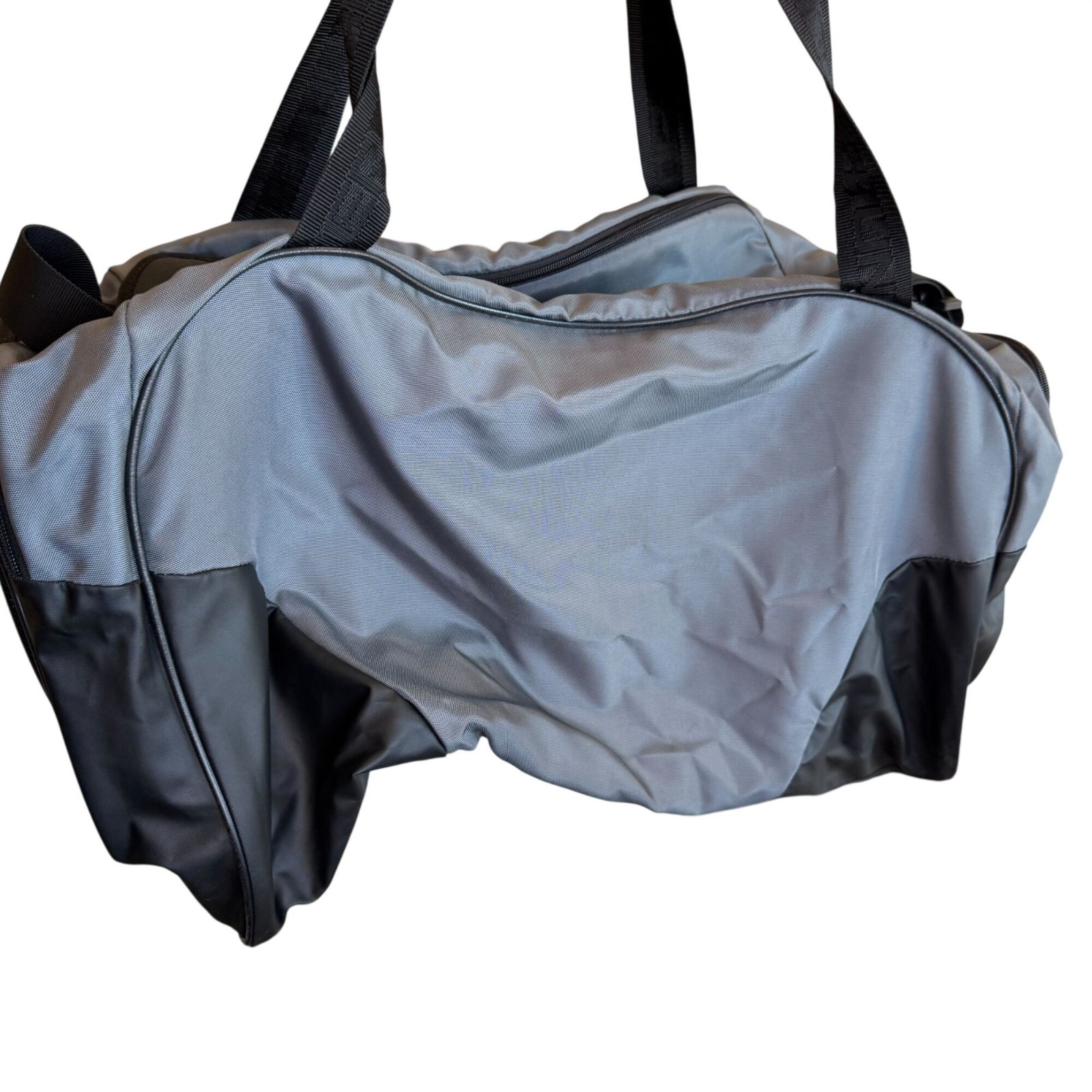 Under Armour Storm Undeniable 3.0 Medium Duffle Bag Graphite Gray Black
