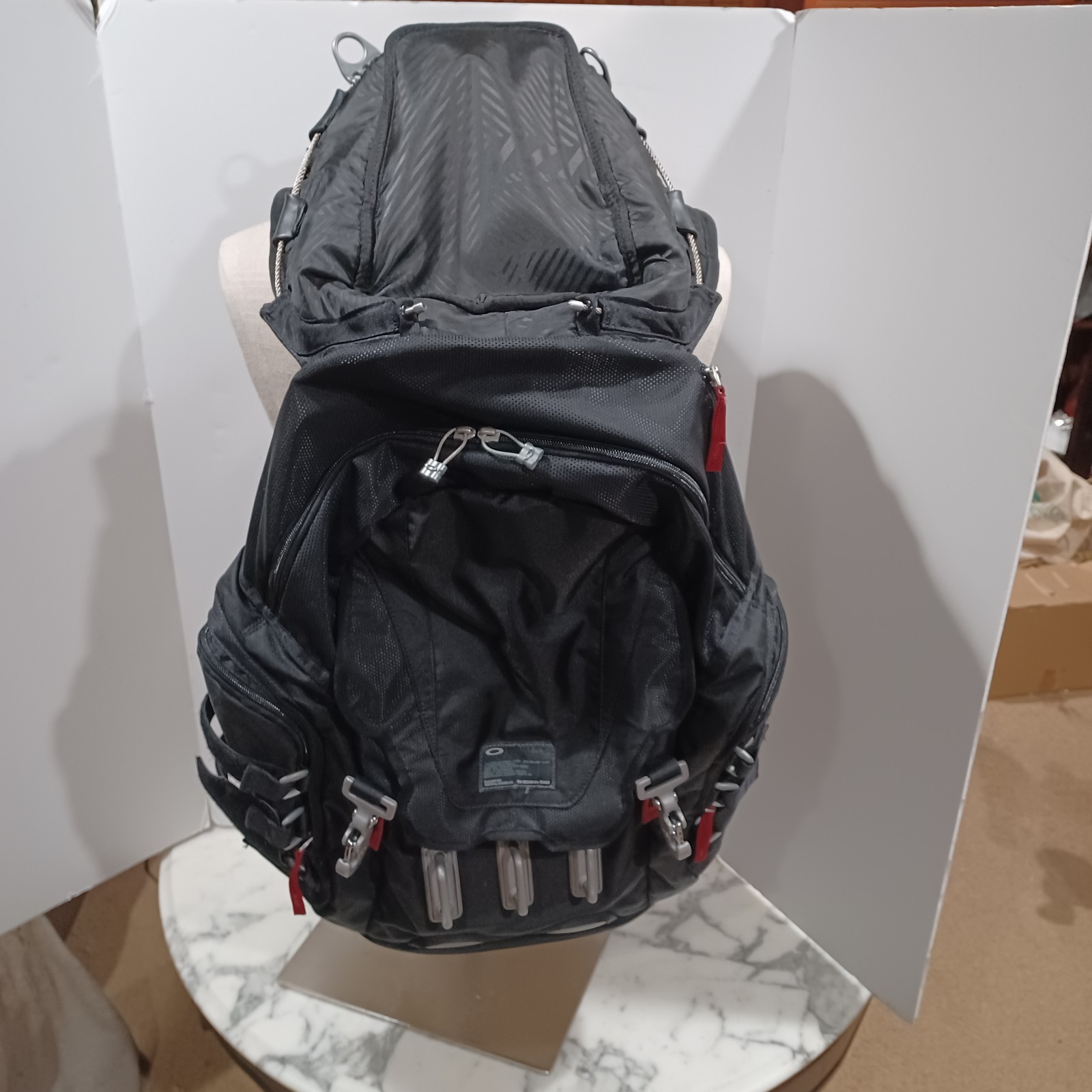 Oakley Kitchen Sink 34L Tactical Backpack