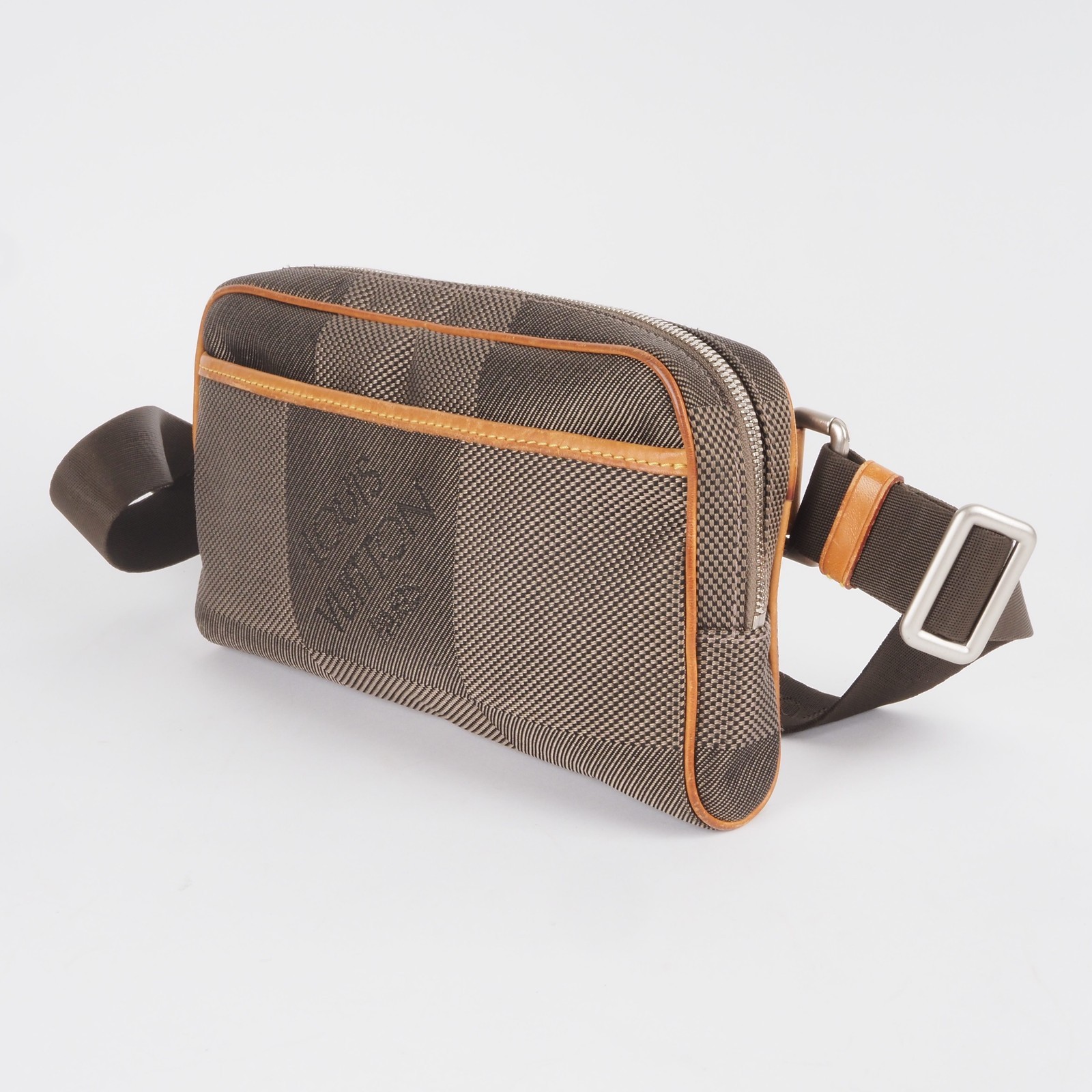 LOUIS VUITTON M93619 Acrobat Bumbag Damier Geant belt bag OP: 890€