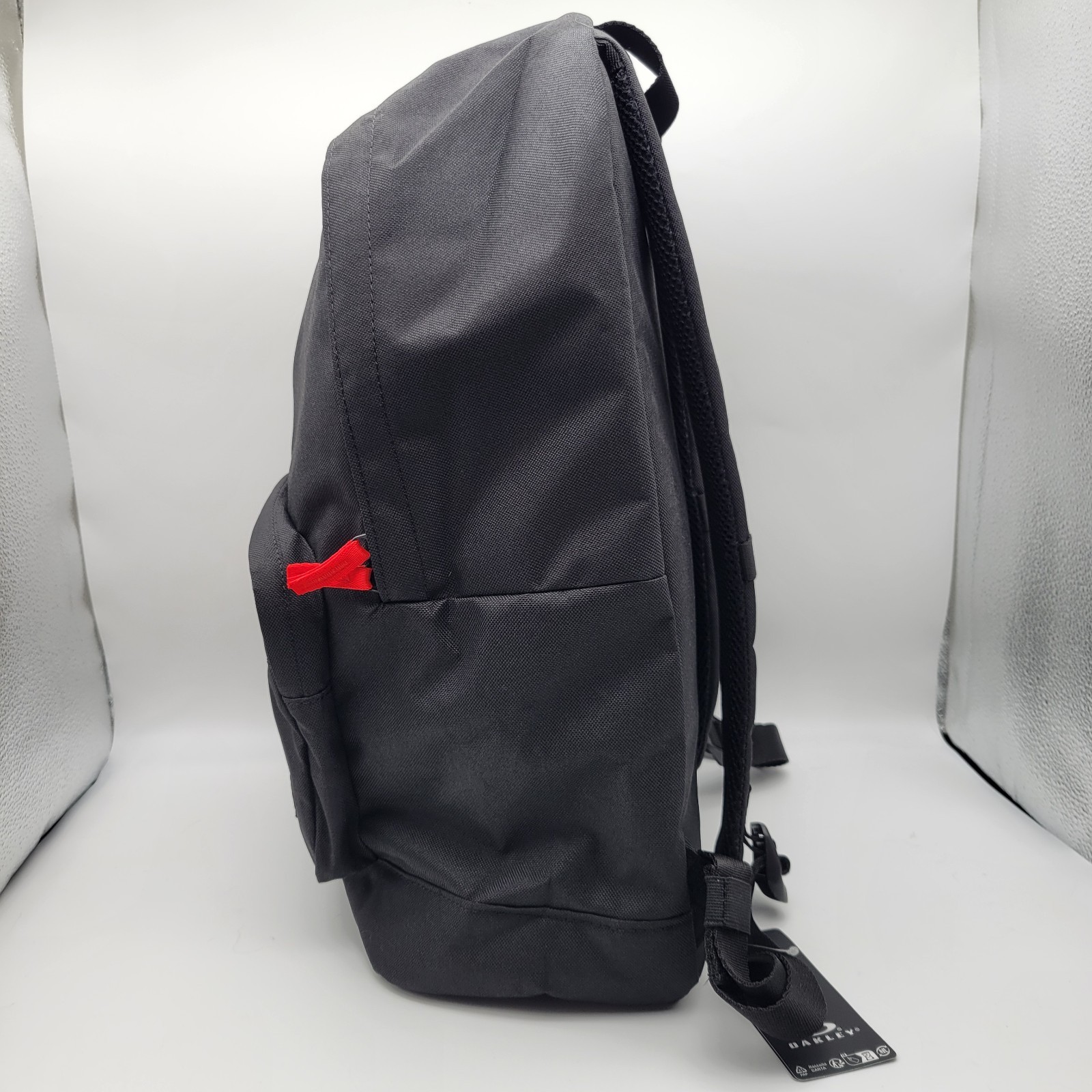 NEW NWT Oakley Red & Black Transit Everyday Backpack Bookbag BTS Back to School