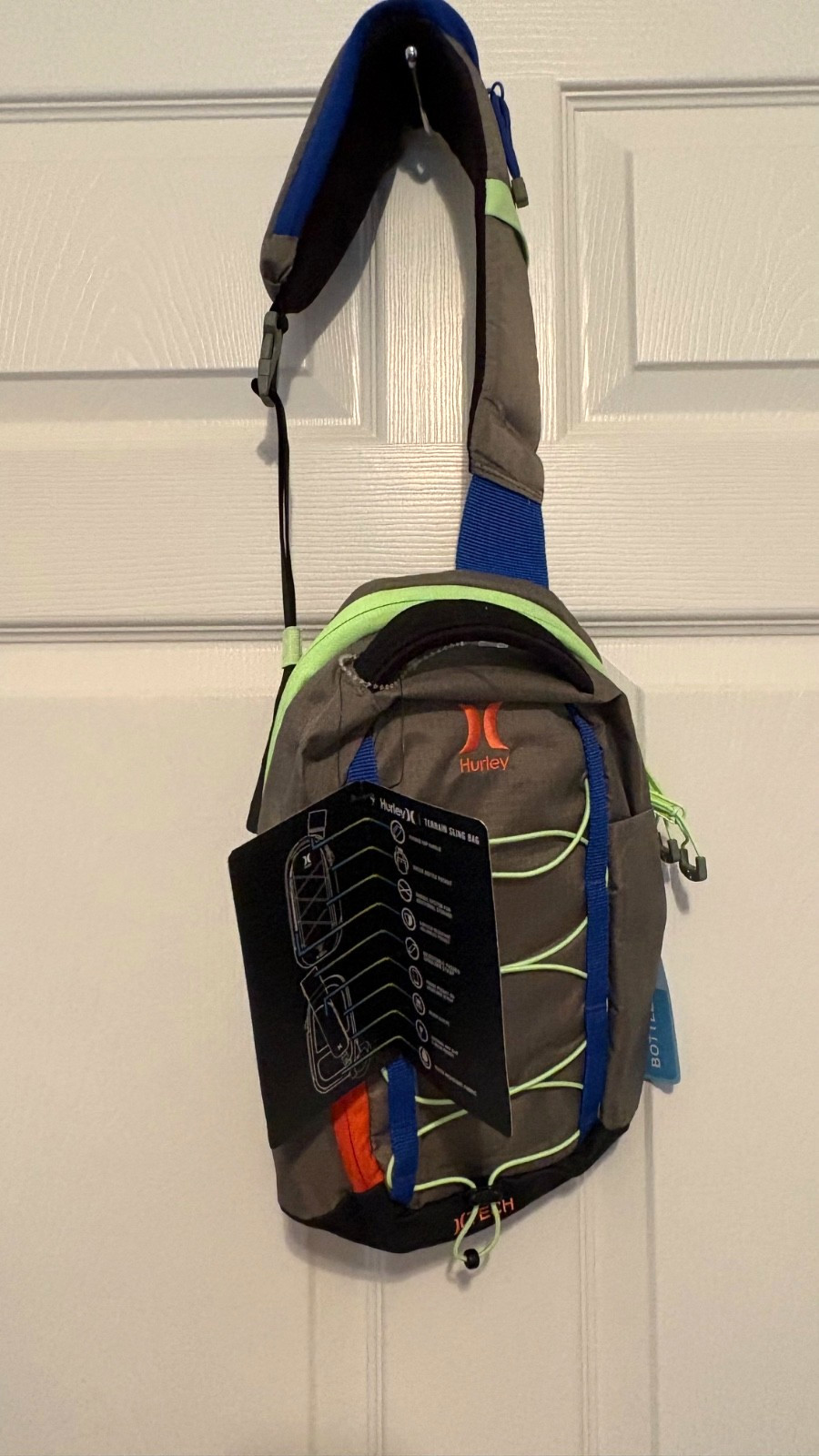 NEW Hurley TECH Terrain Sling Bag Water Bottle Pocket Adjustable Shoulder Strap