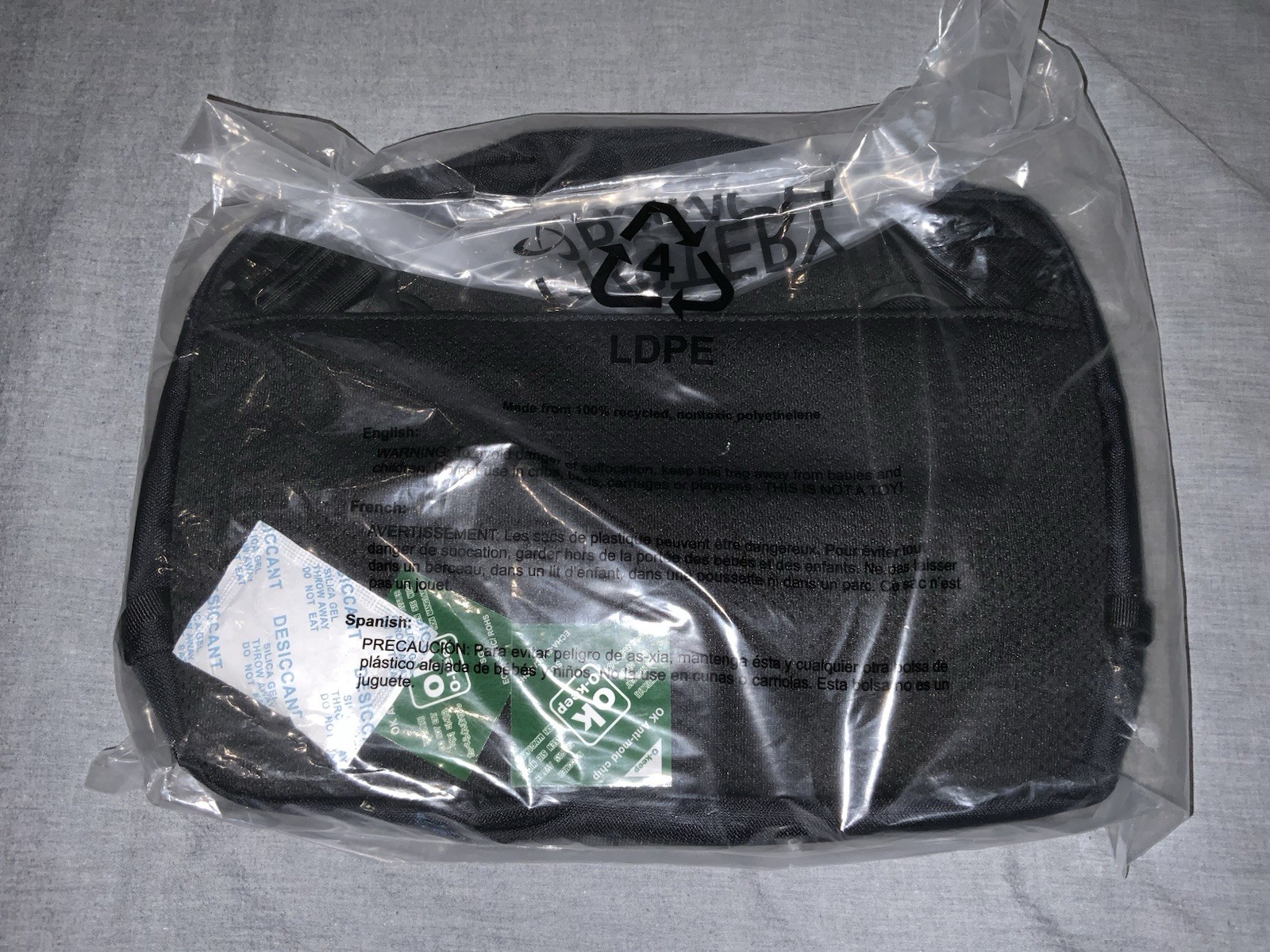 MYSTERY RANCH DISTRICT 8L BLACK Shoulder Bag 112768-001 Black New From Japan