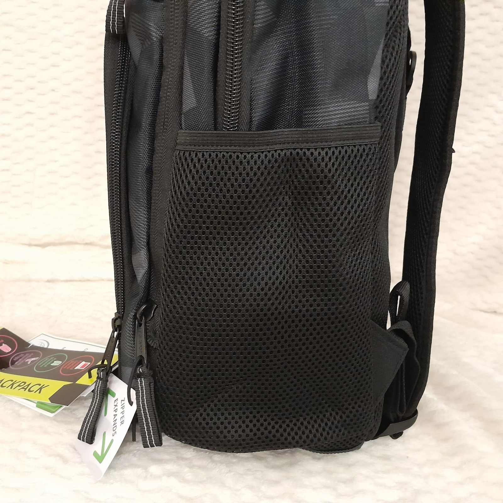 Eastsport Unisex Pro 19″ Backpack Expandable Recycled Studio Geo Black Gray