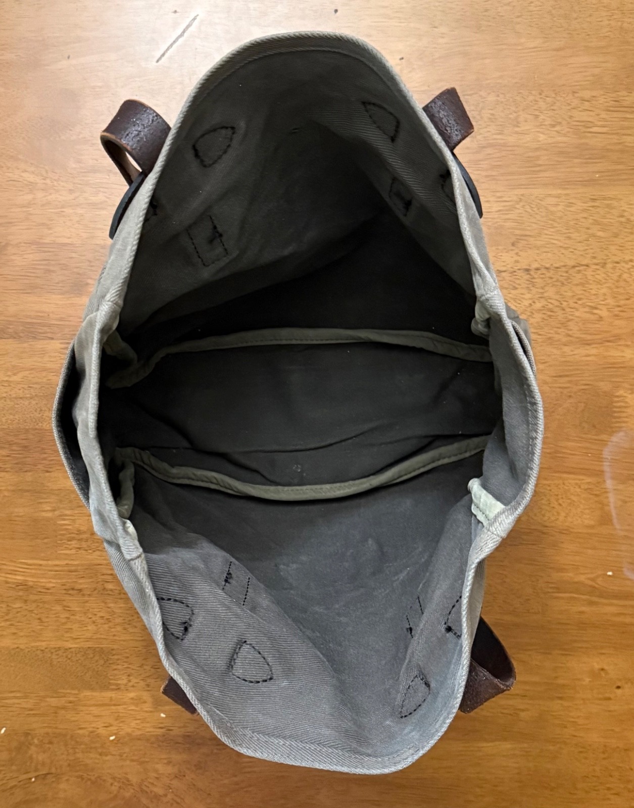 Previously Loved Filson 260 Open Tote Otter Green USA Rugged Twill Leather Bag