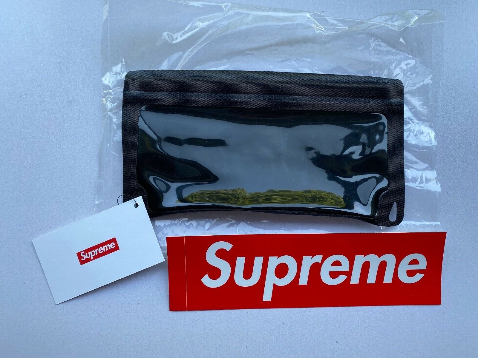 NEW WITH TAG SUPREME SEALLINE WATERPROOF CASE BAG BLACK SS20 DS FREE SHIP