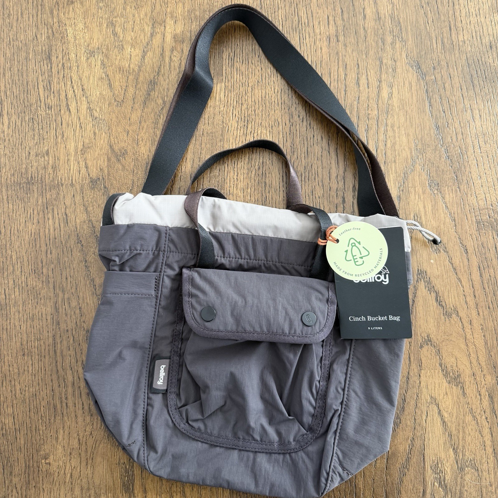 Bellroy Cinch Tote 9L Charcoal BNWT Bucket Bag Crossbody Shoulder Carryall