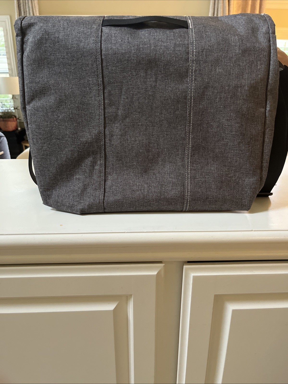 Oiwas Messenger Bag