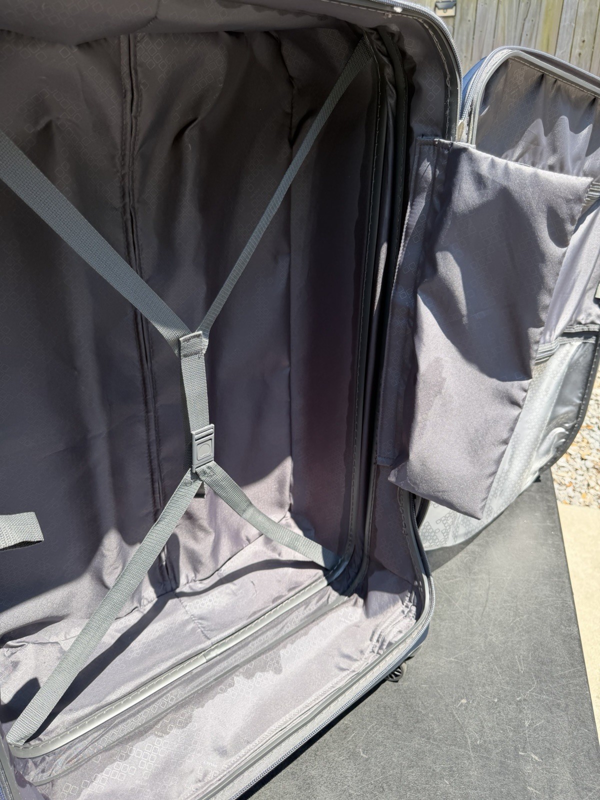 DELSEY PARIS Hardside Expandable Luggage BLUE Spinner Wheels 32 Inch W TSA Lock