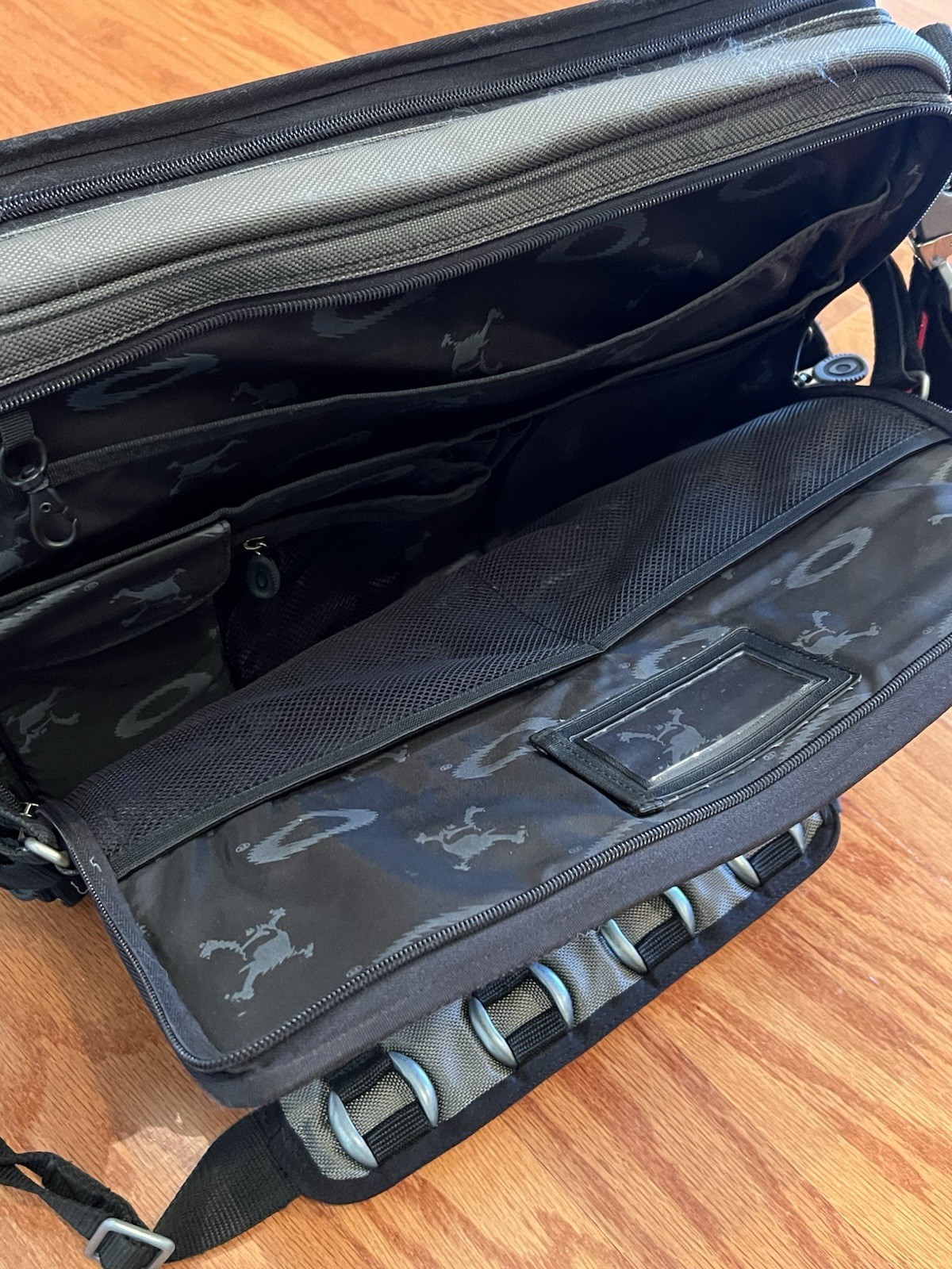 OAKLEY TACTICAL FIELD GEAR AP Computer BAG Briefcase Messenger Sheet Metal
