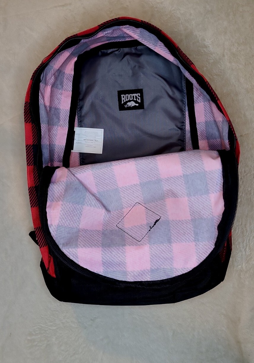 Roots Canada Feather-Weight Buffalo Plaid Backpack Water Resistant New With Tags