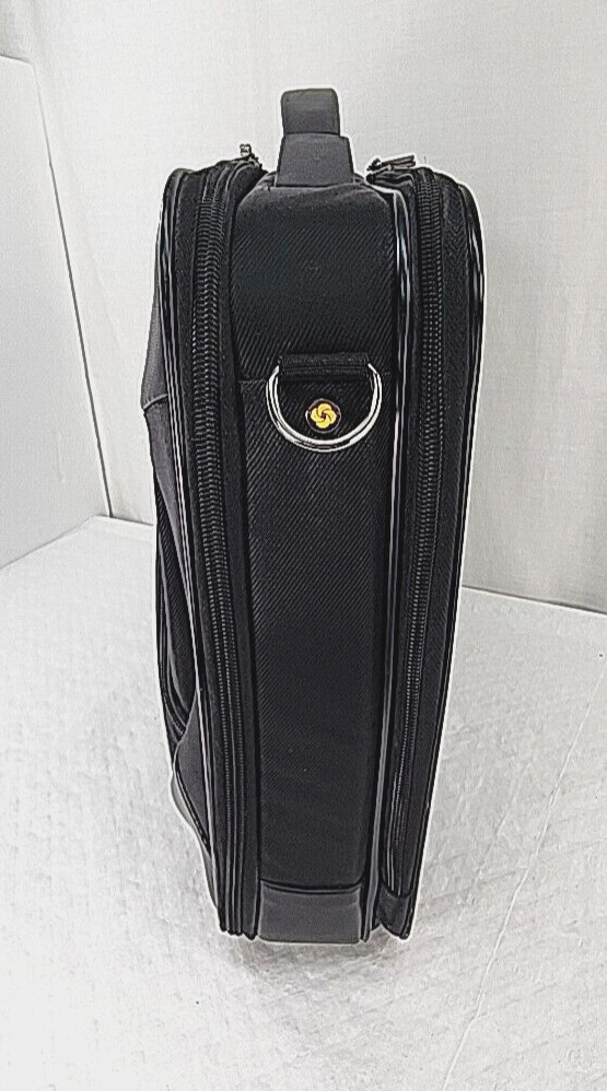 Samsonite Proteo Formal Briefcase 14”x17.5″x4″ Black Business Luggage