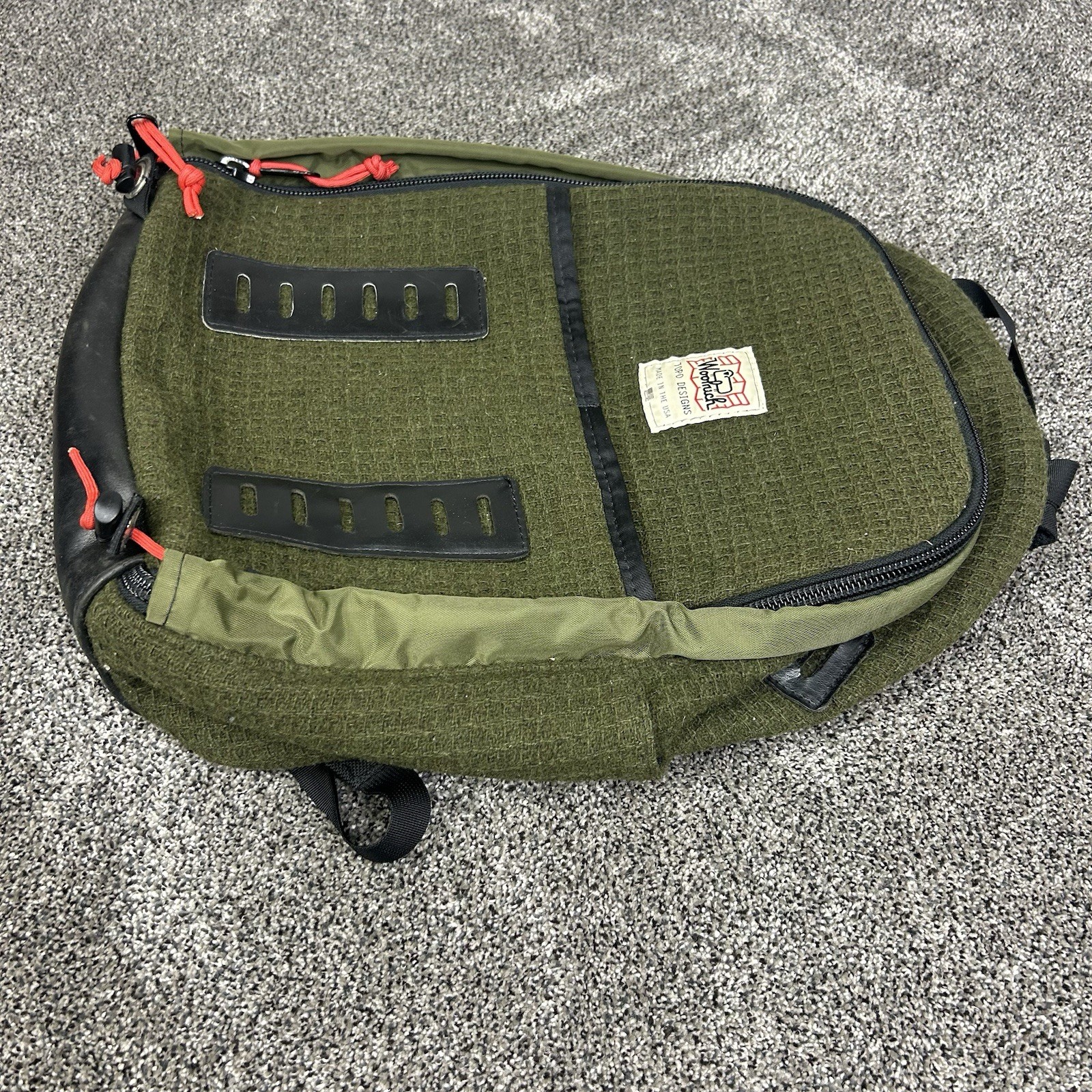 Woolrich Backpack- Vintage-canvas TOPO Design Green Wool Blend Mens 4057 Zip