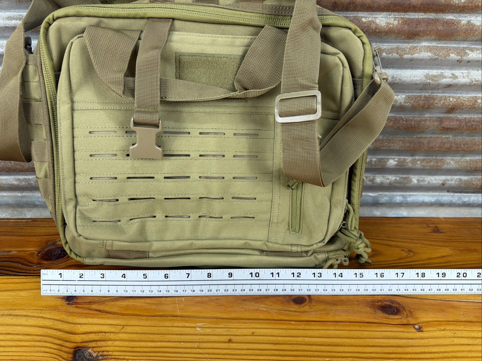 Tactical Bail Out Bag Messenger Green Laptop Patrol Shoulder Bag NWOT
