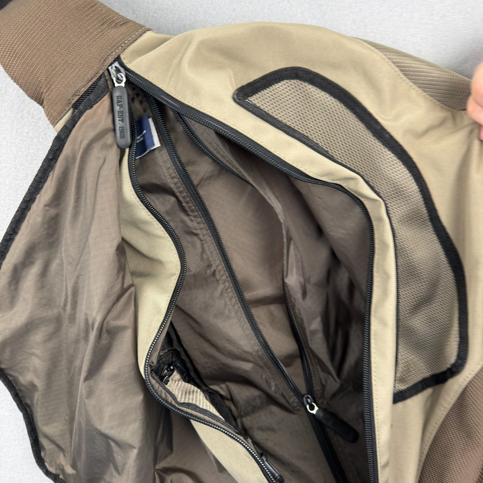 Vintage Y2K GAP Sling Bag Backpack Crossbody Khaki Gorpcore Tech 2004 Utility