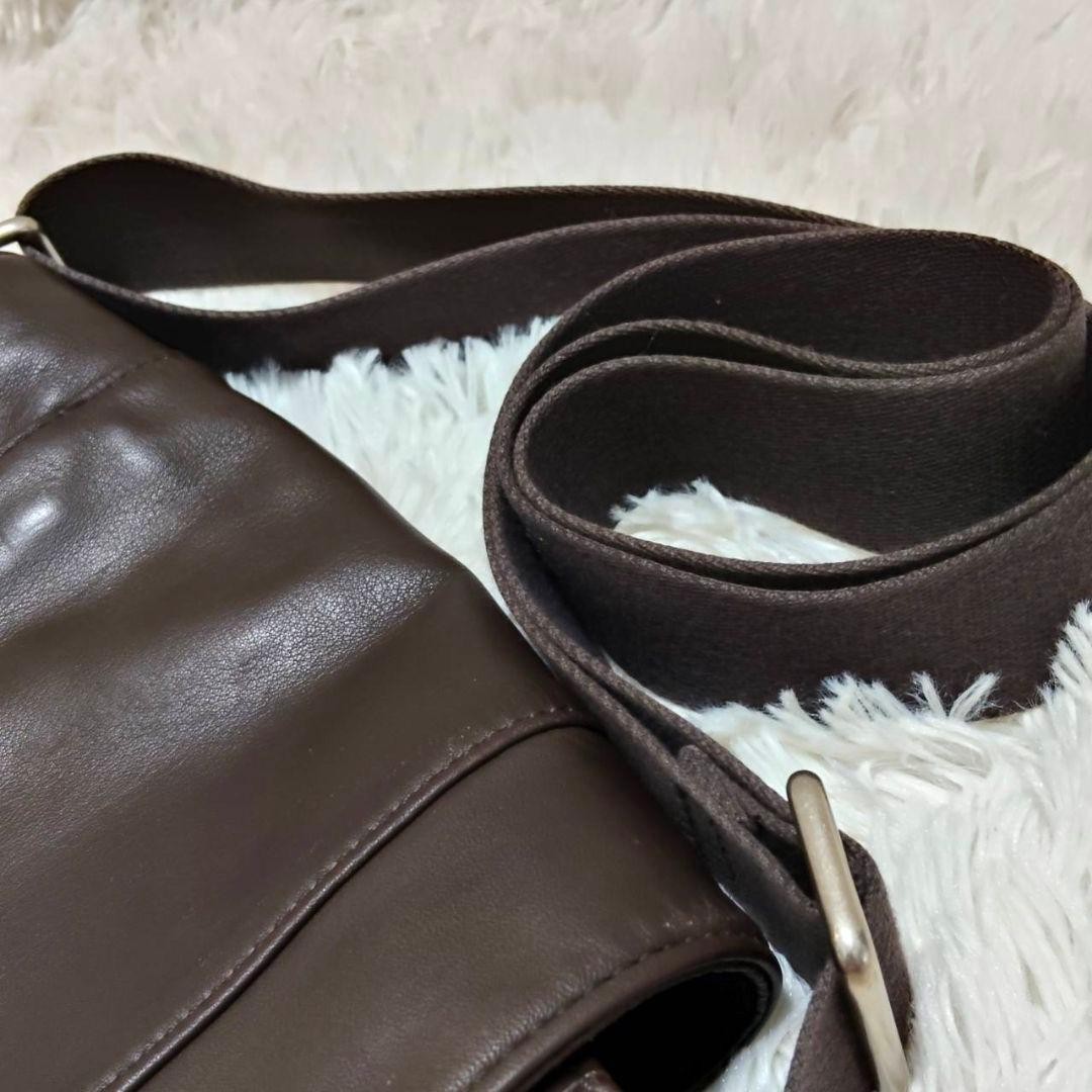 TUMI Leather Shoulder Bag Brown Messenger 28x24cm Fully Maintained