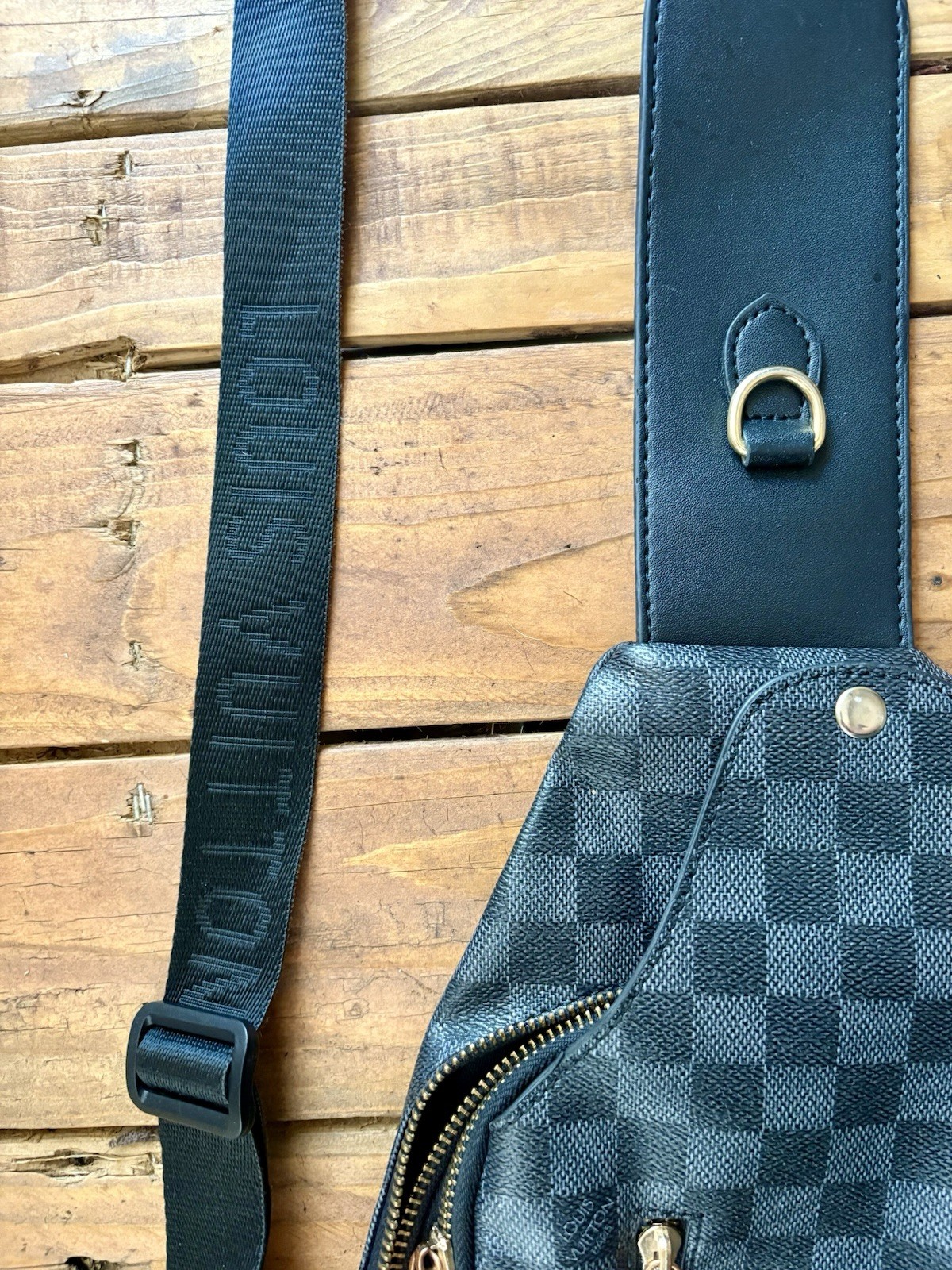 Louis Vuitton Damier Graphite Sling Crossbody Bag Zip, Adjustable Strap, Pockets