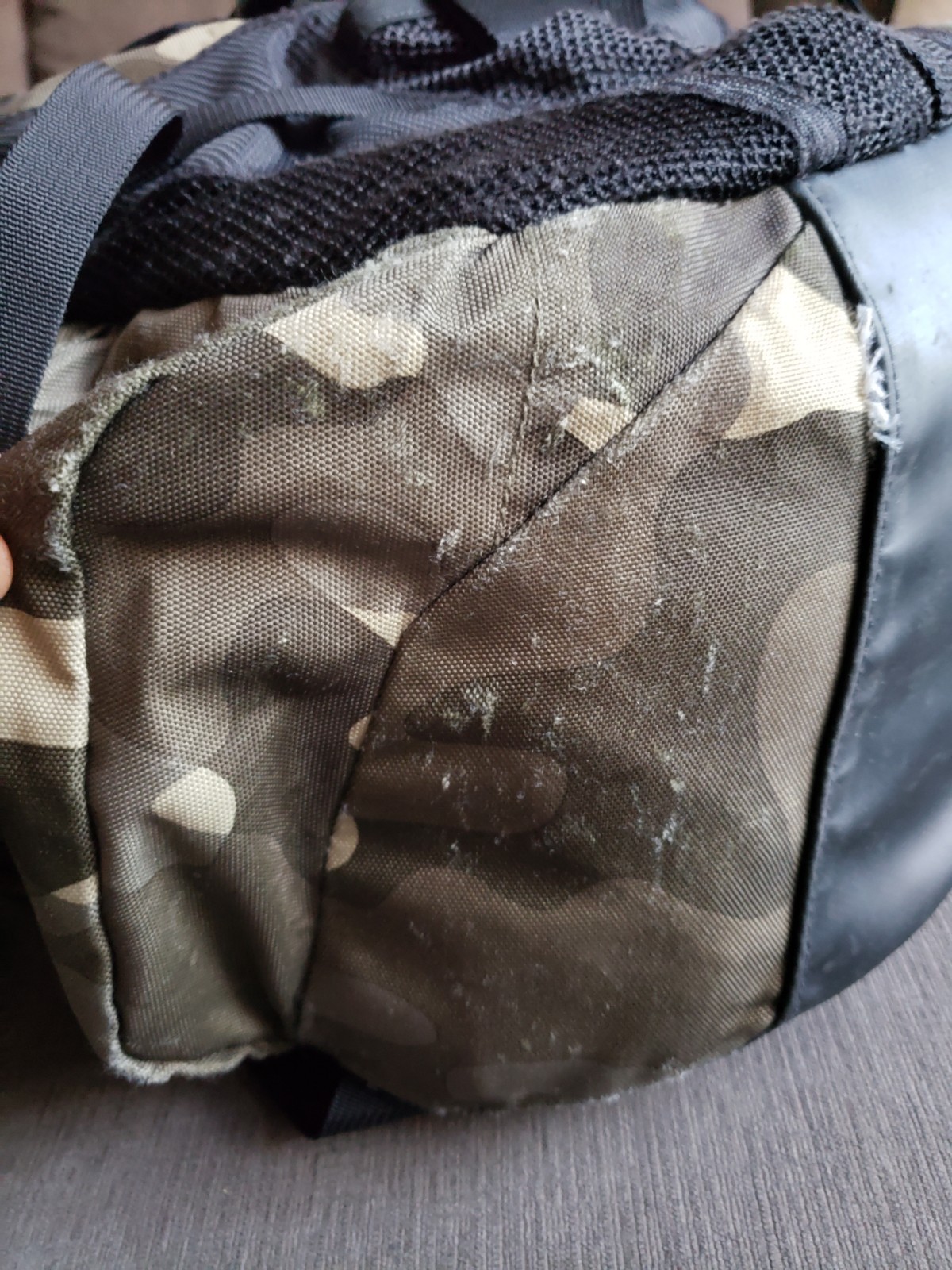 Oakley Icon 2.0 Tactical Backpack Camo/Black Padded Back – VERY CLEAN -Read Desc
