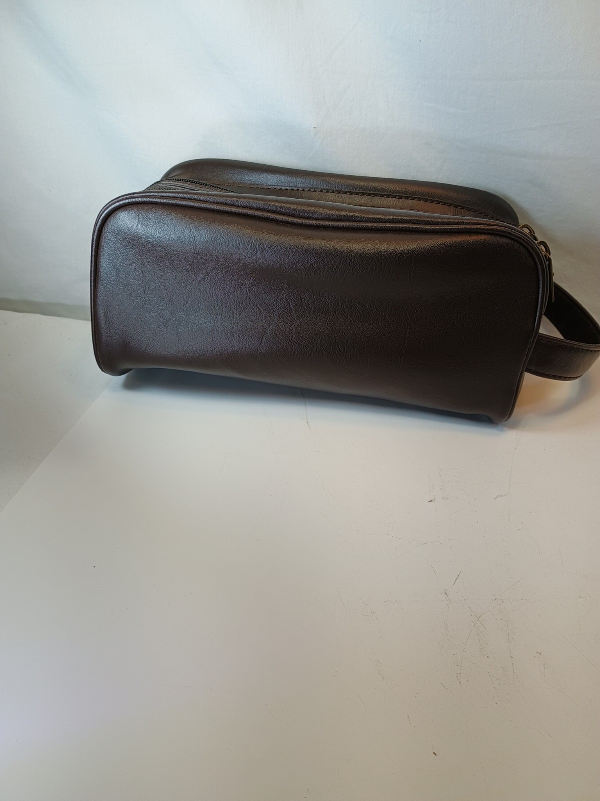 Kenneth Cole Reaction Case Travel Bag Brown NEW 559781N