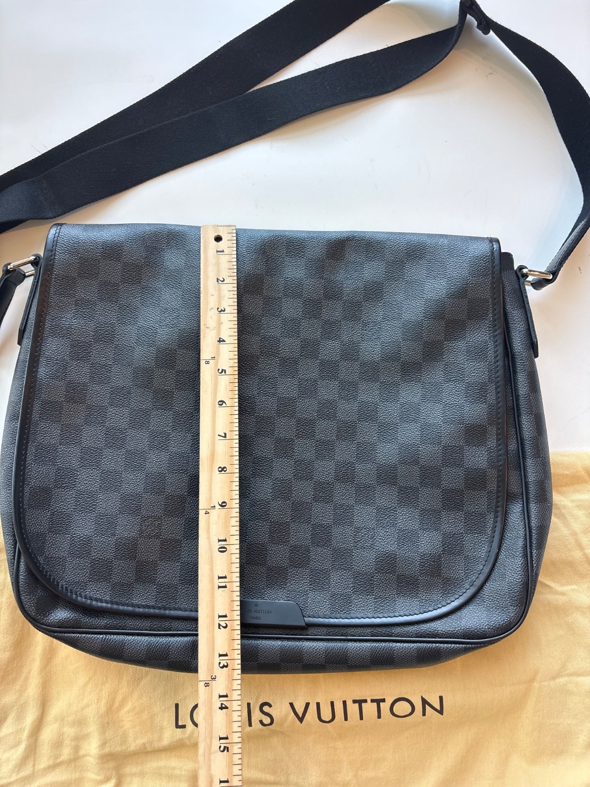 LOUIS VUITTON Daniel MM Damier Graphite Shoulder bag black Leather PVC N58029