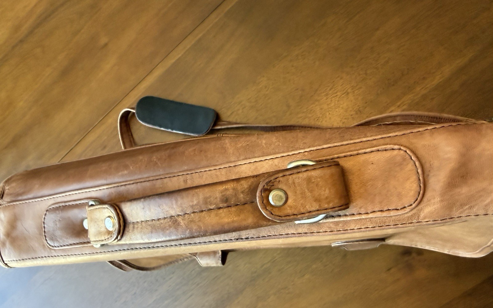 Briefcase Brown Leather Toggle Clasps Shoulder Strap & Top Handle Vintage 1990s