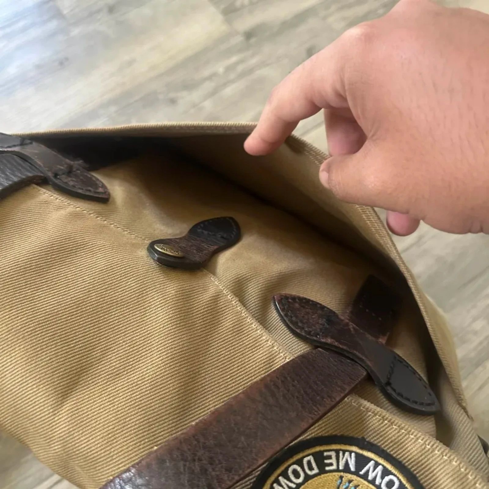 Filson Rugged Twill Style 257 Messenger Crossbody Bag