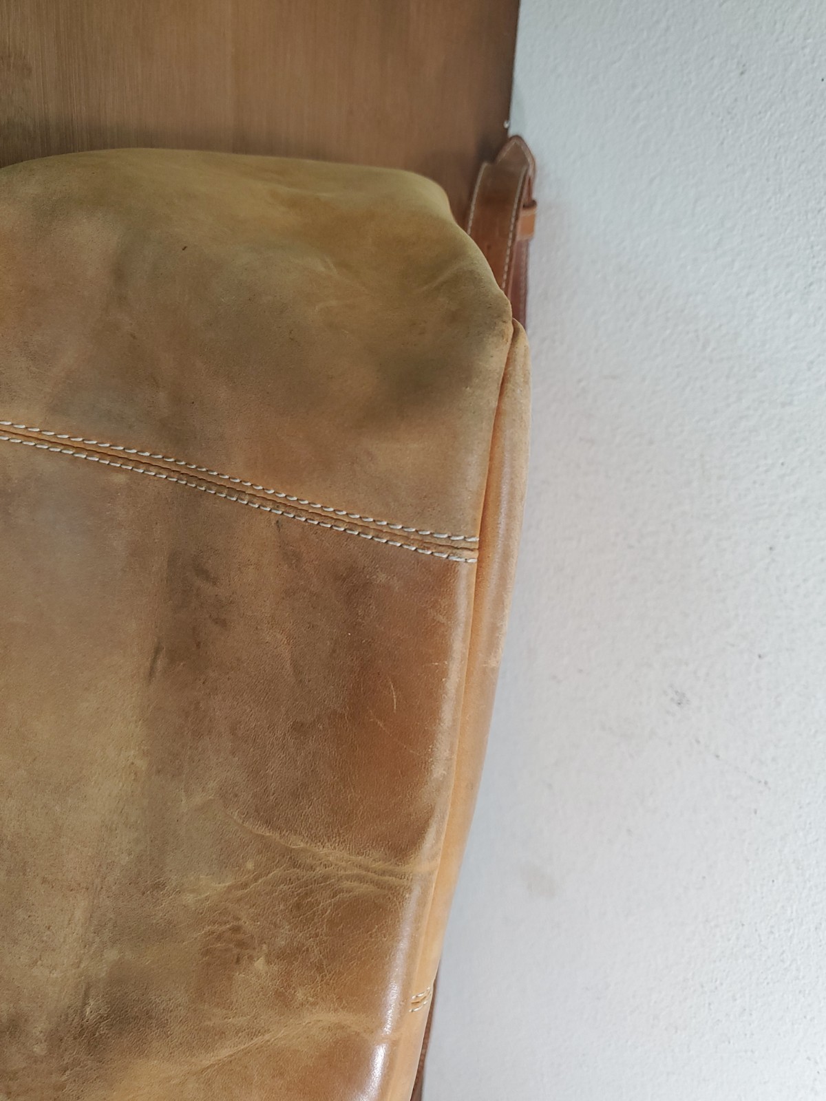 EDDIE BAUER Mens Thick Saddle Leather Tote Briefcase Messenger Bag Mailbag USA