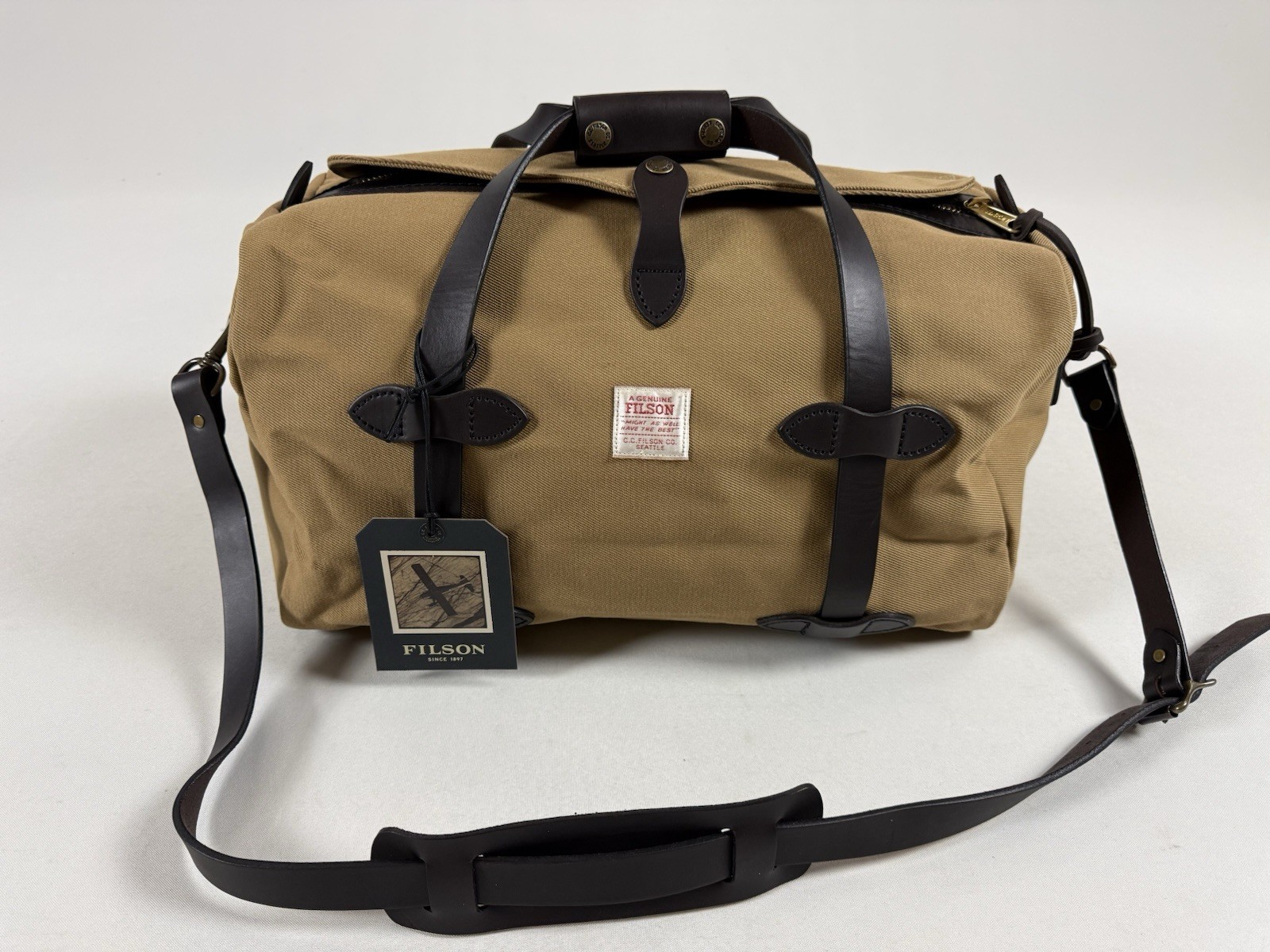 FILSON SMALL RUGGED TWILL DUFFLE BAG TAN NWT
