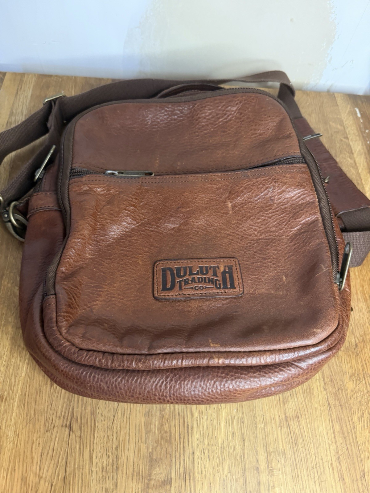 Duluth Trading Co Lifetime Brown Leather Classic Satchel Crossbody Bag Unisex